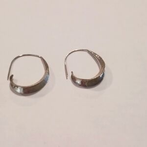 Ladies sterling silver earrings